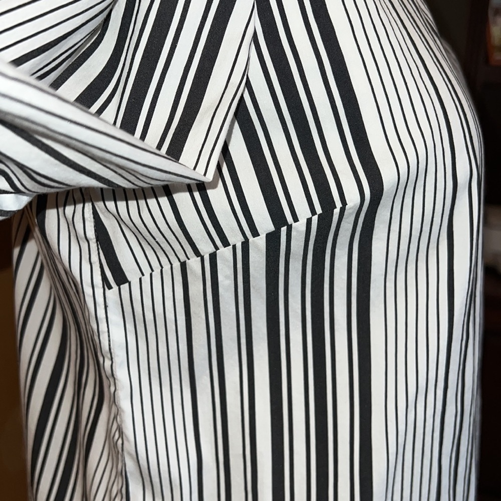 Talbots long sleeve B/W stripe top PL - Picture 3 of 7